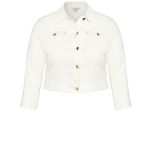White Denim Jacket size 30/32 from Avenue